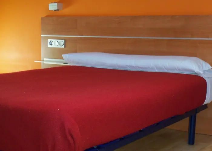 Pardiola Baserria 3* 埃尔纳尼