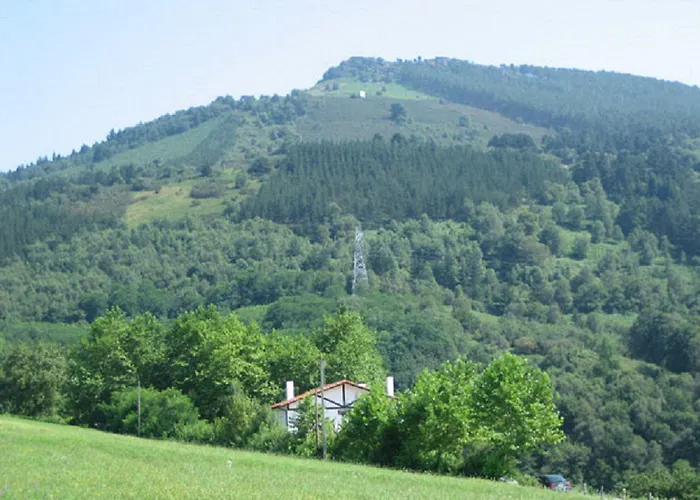 招待所 Pardiola Baserria 埃尔纳尼