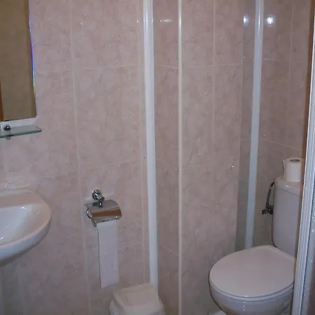 Guest house Pardiola Baserria 2*